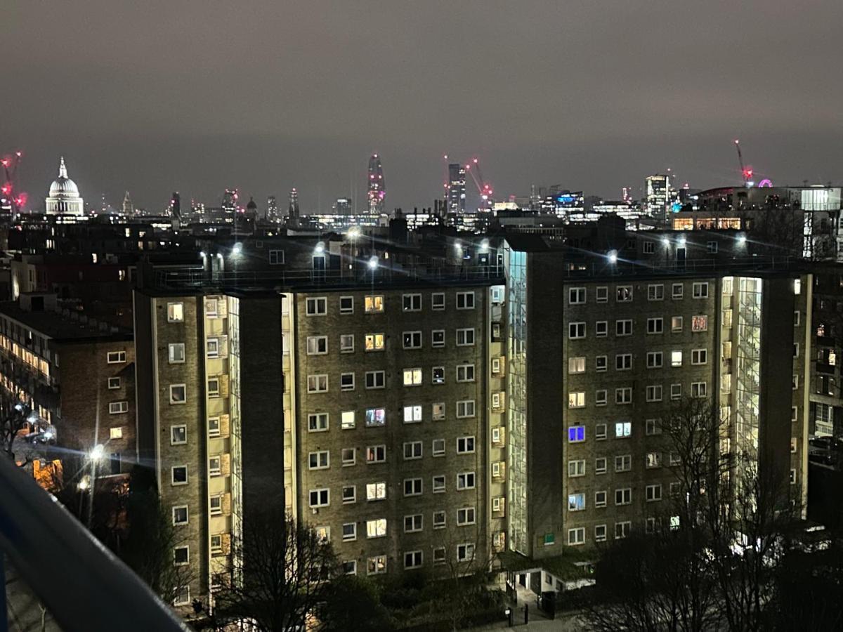 Sky View Ec1 Apartment London Bagian luar foto